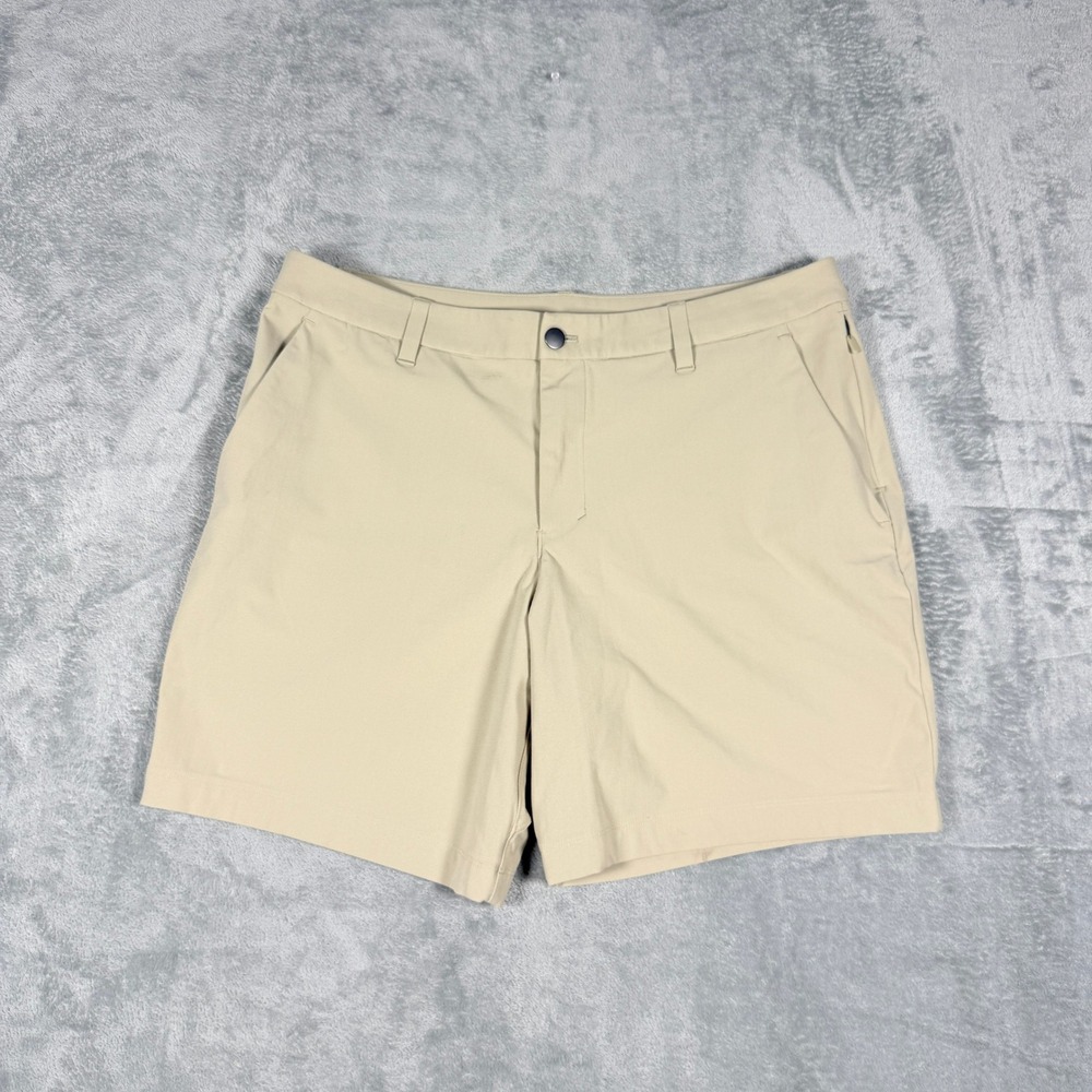 Lululemon Mens 36 Commission Golf Shorts Tan Khaki LM7BMHS 8 Inch Inseam